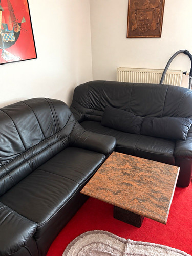 Schwarze leder couchgarnitur - schwarze,